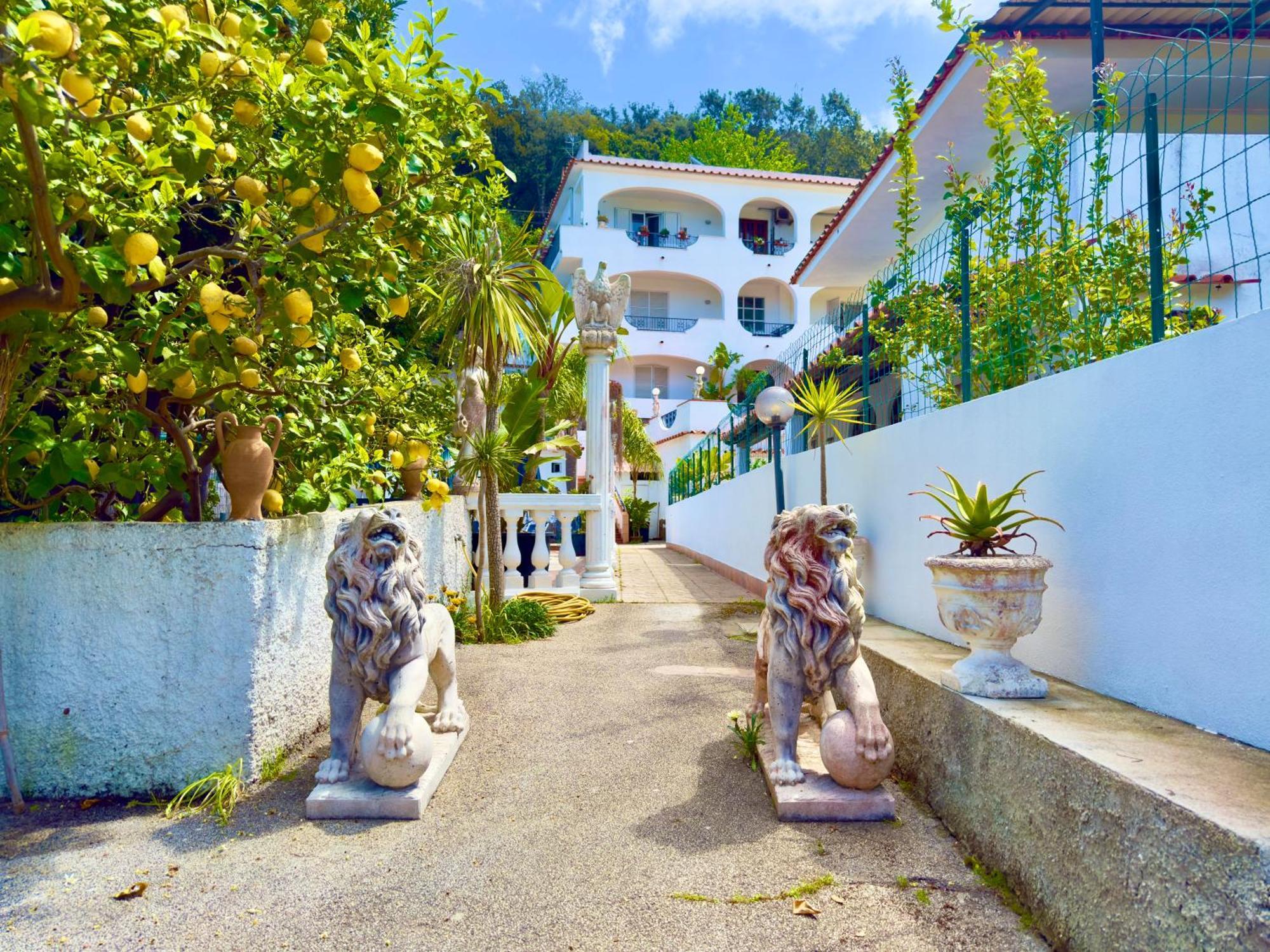 Hotel Villa Fiorentina Casamicciola Terme Exterior photo