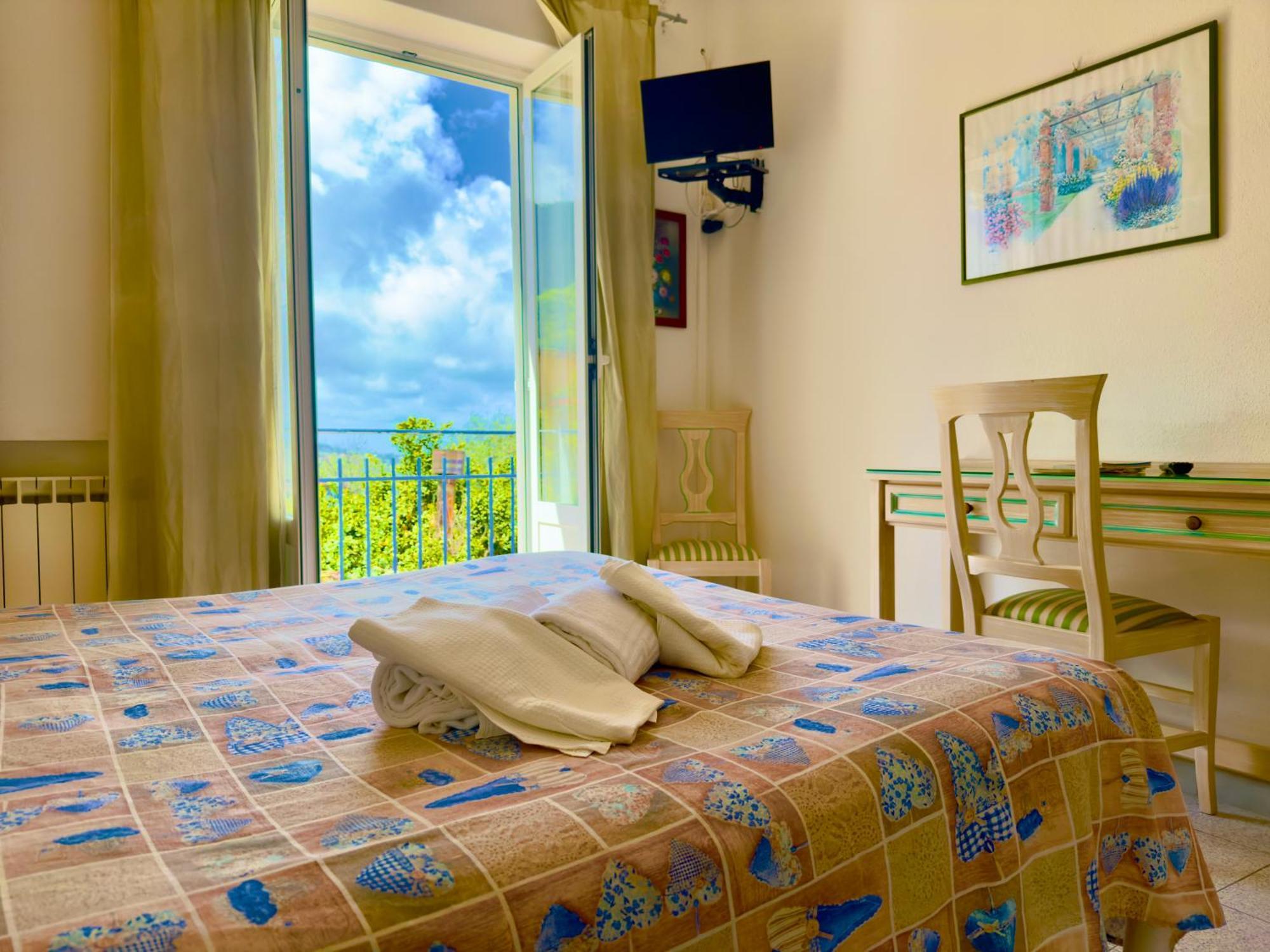 Hotel Villa Fiorentina Casamicciola Terme Exterior photo